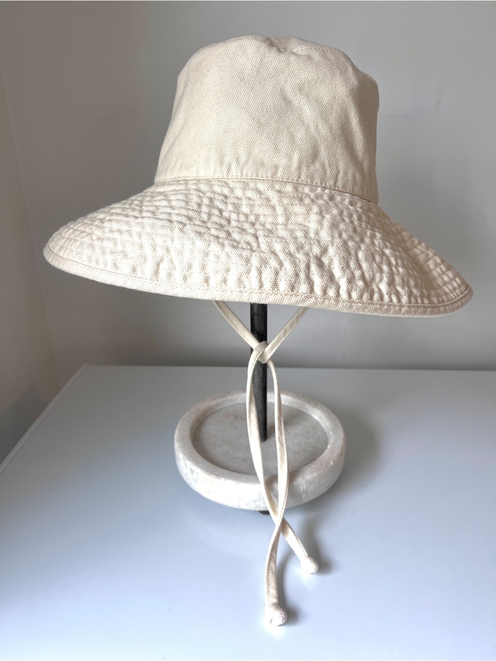 Lack of Color Holiday Bucket Hat Cream Cotton Wide Brim Sun Hat